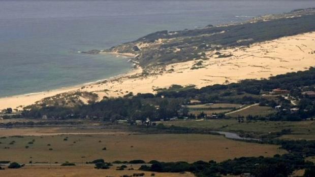 La Junta niega el hallazgo de una ciudad romana en las obras del chiringuito de la playa Valdevaqueros de Tarifa