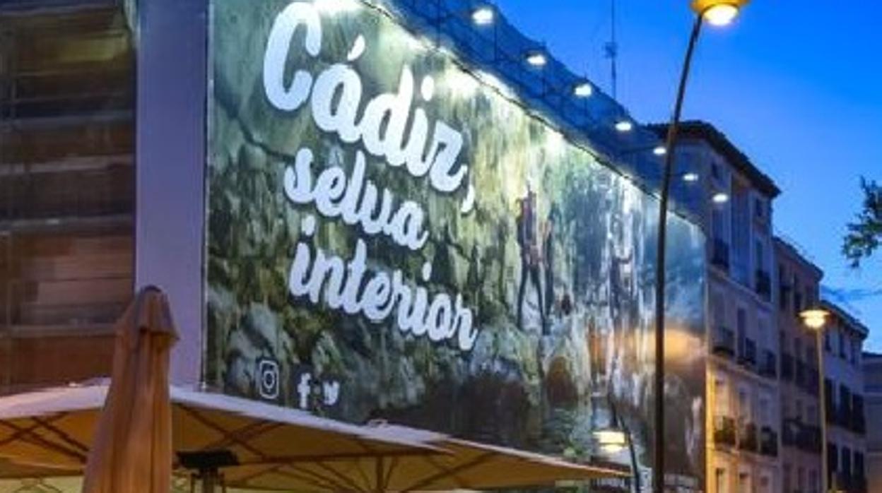 Imagen de la lona de la Garganta Verde en Zahara de la Sierra