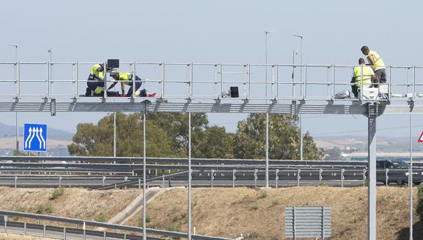 El segundo puente de Cádiz estrena su radar de tramo a partir del 1 de mayo