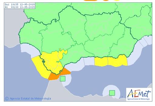 El tiempo en Cádiz: El levante fuerte arrasa con un soleado domingo de playa