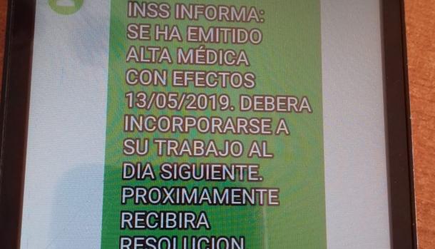 Un profesor de Cádiz con cáncer recibe por SMS el «alta obligatoria» que le obliga reincorporarse al trabajo