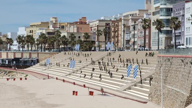 El PP propone una grada en la playa de Santa María para potenciar el surf