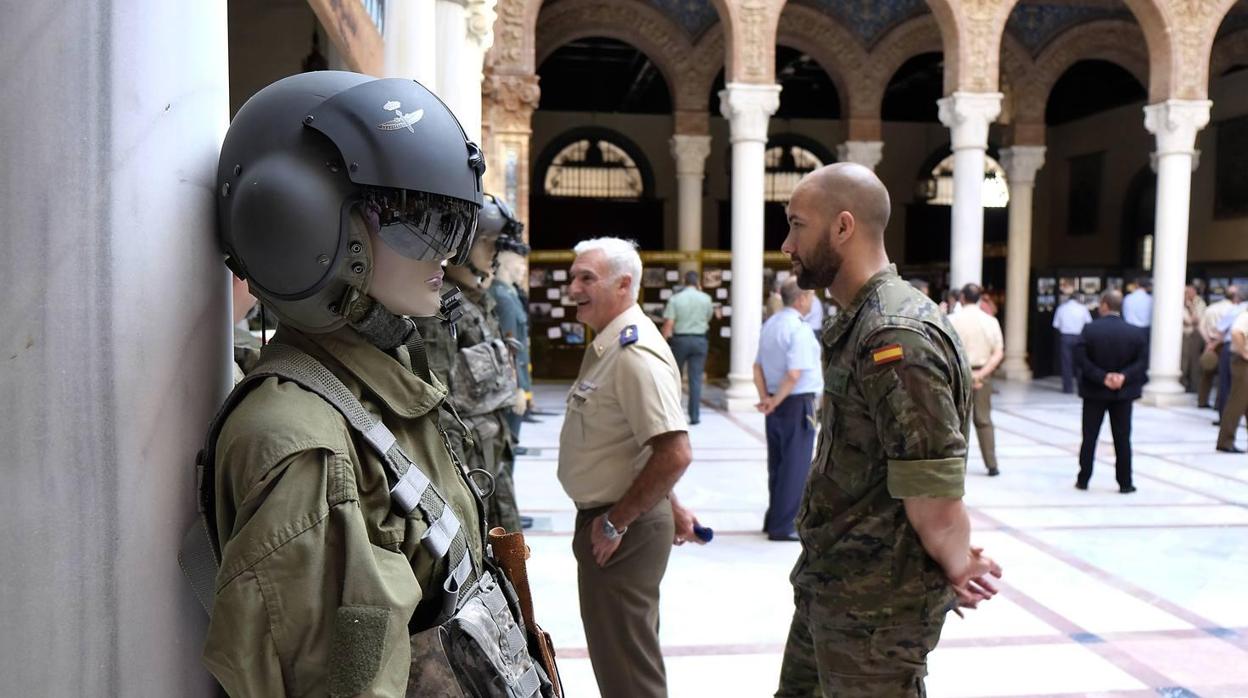 La Armada celebra el Día de las Fuerzas Armadas en San Fernando y Chiclana