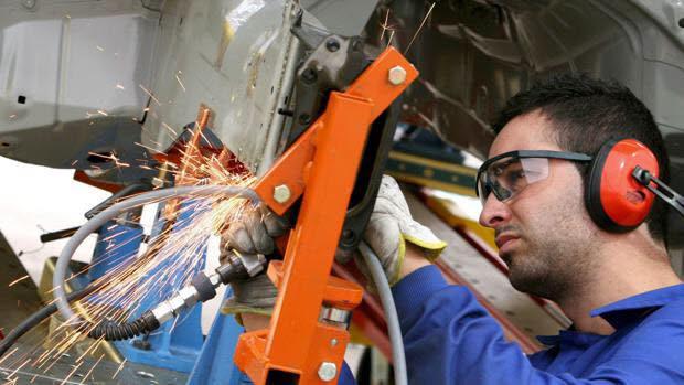 Cádiz, segunda provincia de Andalucía con más horas extra contabilizadas