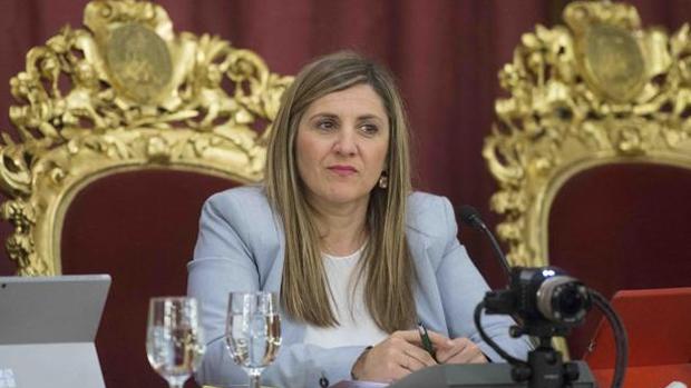 García afirma que el presupuesto andaluz «deja en ridículo» al PP
