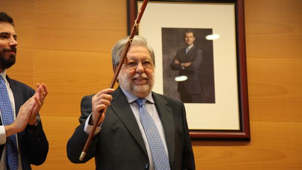 Francisco Toscano (PSOE) anuncia durante la investidura que este será su último mandato