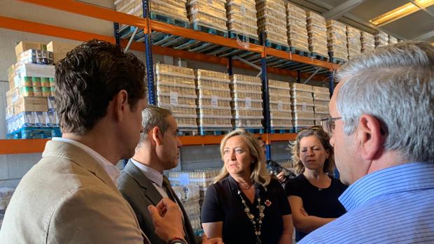 Cádiz repartirá más de un millón de kilos/litros de alimentos