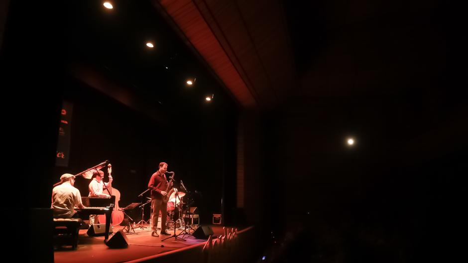 Vídeo: Enrique Oliver Quartet en el festival Jazz Vejer