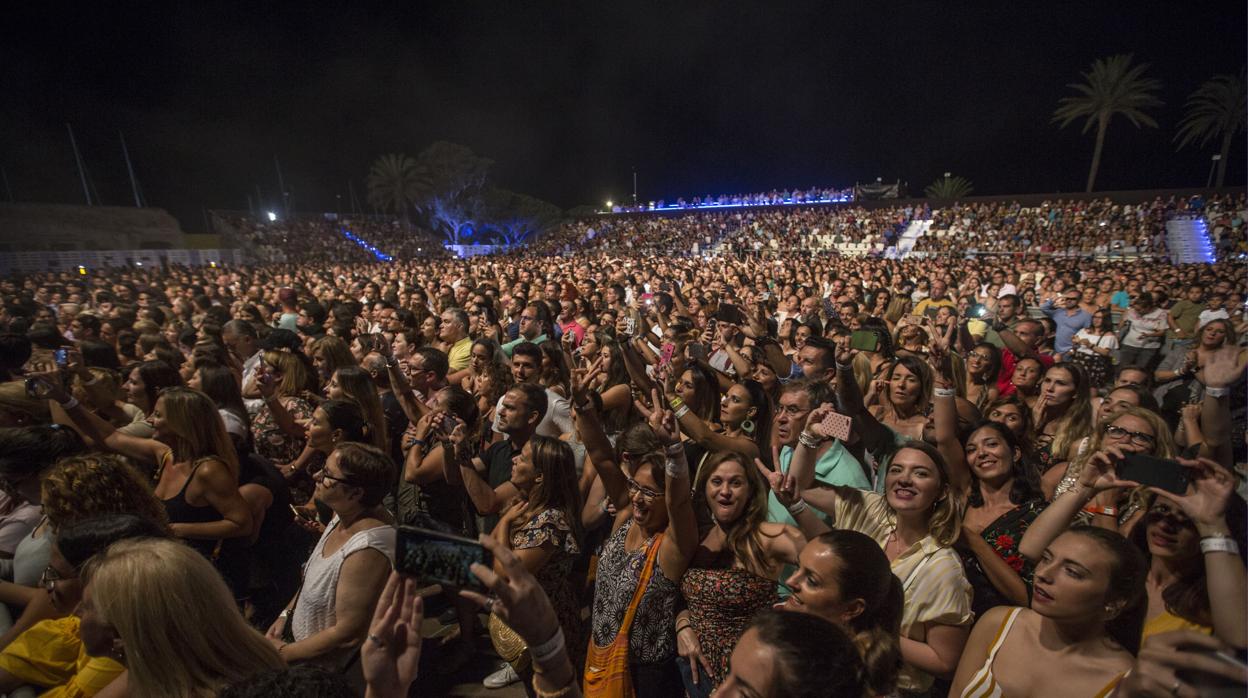 Más de 100.000 personas disfrutaron de la I edición del Concert Music en Chiclana.