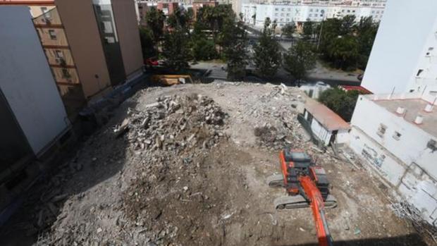 Completado el derribo de Cooperativa a la espera de la expropiación de una finca