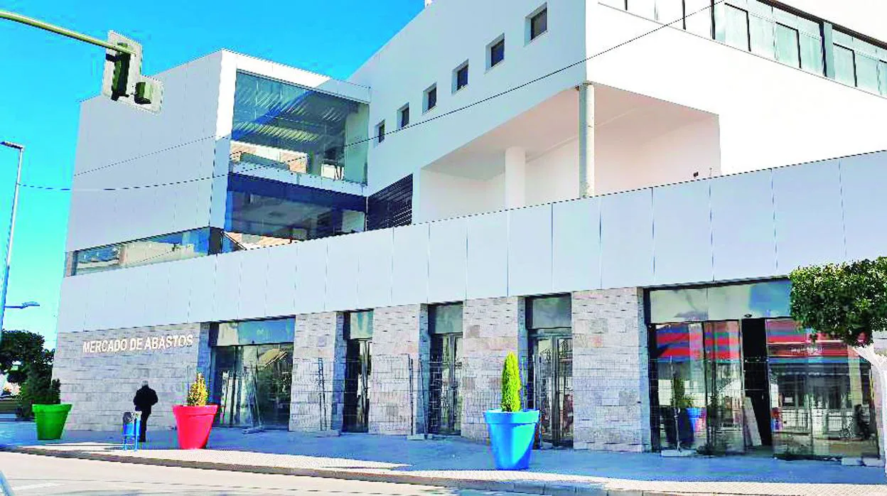 El mercado municipal de abastos de La Algaba reabrirá sus puertas tras 23 años de espera