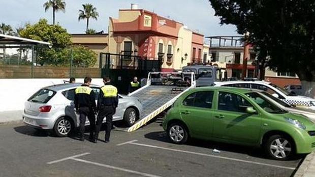 La búsqueda del hombre que disparó a la casa de su expareja en Mairena del Alcor es «incesante»