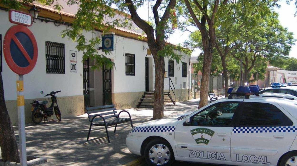 La Policía Local de Utrera ha multado a un conductor tras revisar el vídeo colgado en la red social
