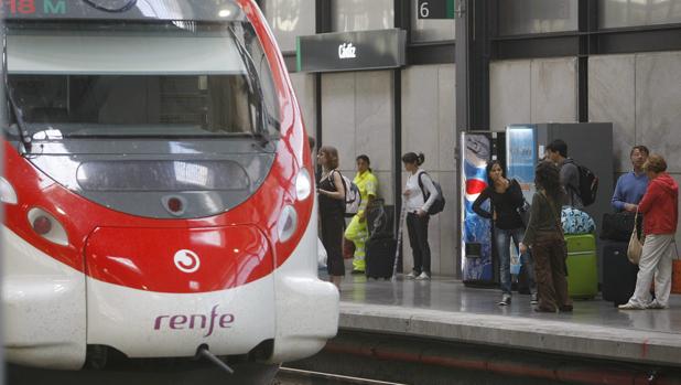 La huelga de Renfe de este miércoles afectará a cinco trenes entre Cádiz y Sevilla