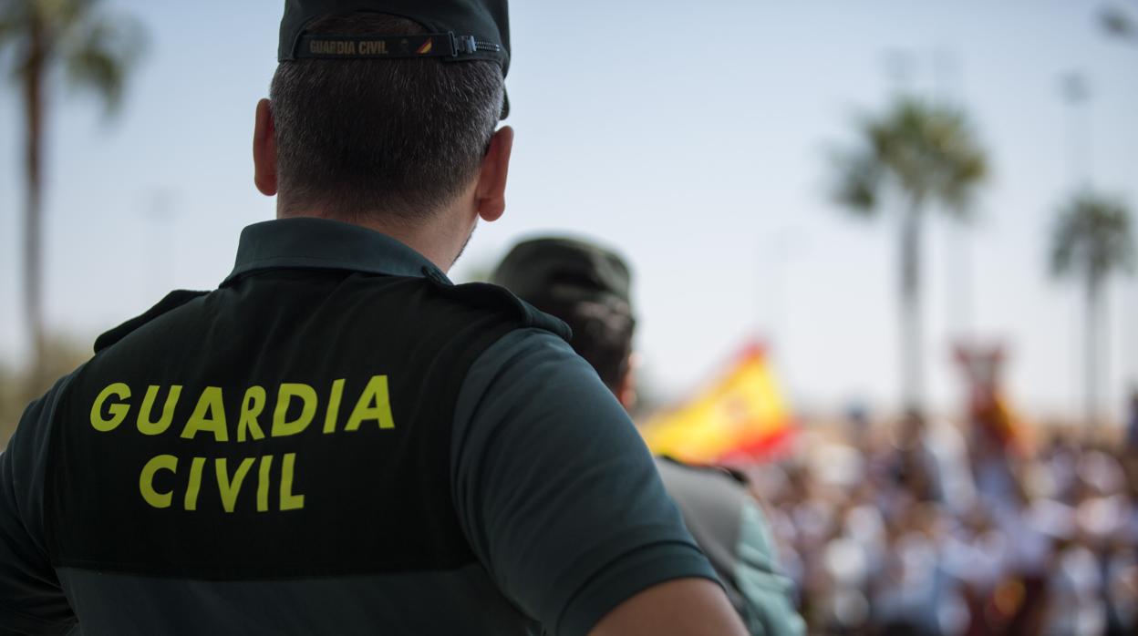 Agentes de la Guardia Civil