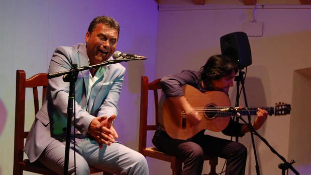 Jesús Méndez y Diego del Morao clausuran la I Bienal de Cante de Jerez