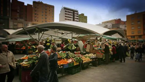 Recorrido por los mercados de abastos de Cádiz: los mejores productos de la tierra y el mar