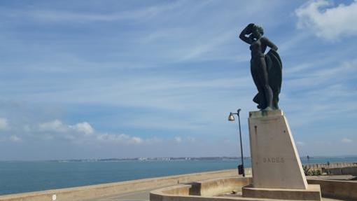 Estatuas de la Diosa Gades en Cádiz