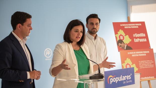 Dos ediles del PP de Gines dejarán sus actas al ser «desacreditados» por la presidenta Virginia Pérez