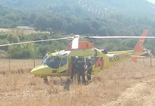 Dos rescates de un senderista y un parapentista en la Sierra de Cádiz