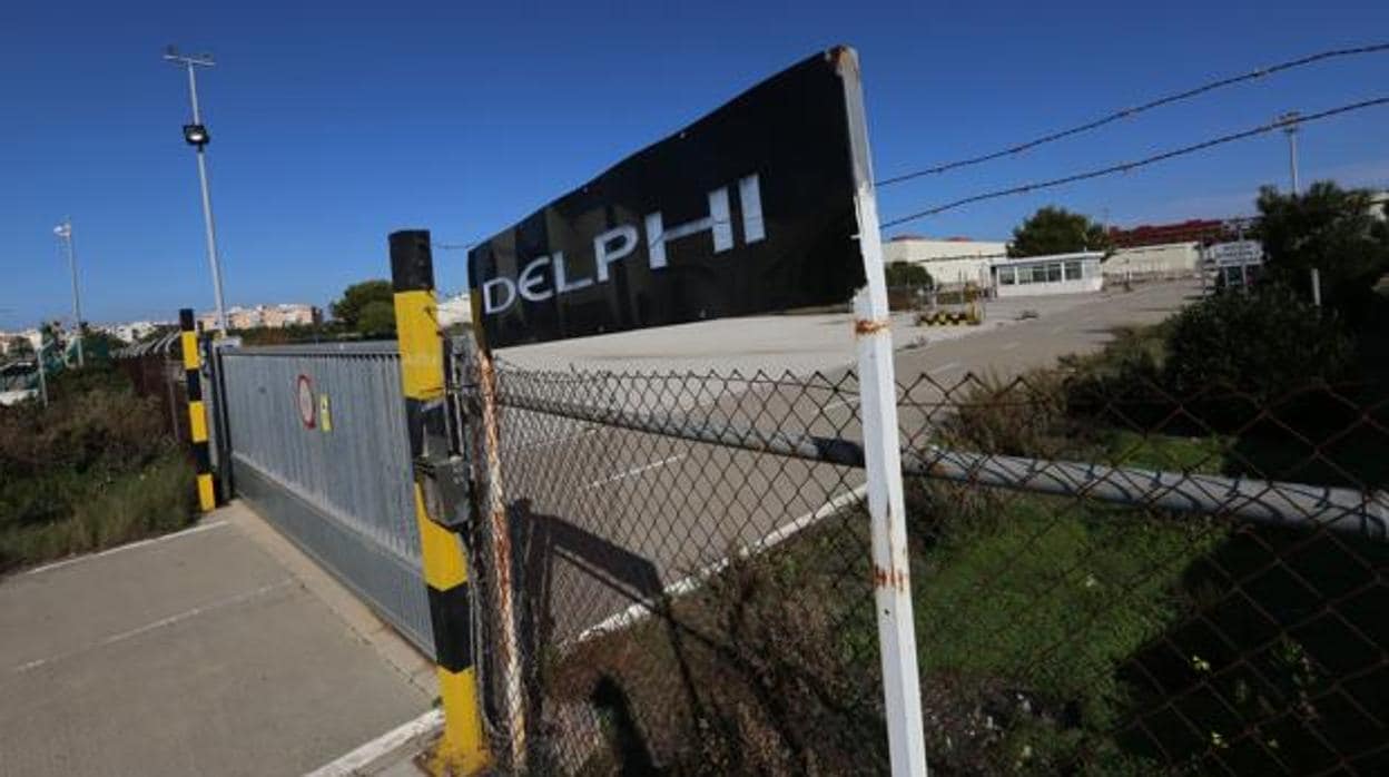 La Autoridad Portuaria mantiene su oferta de compra de los terrenos de Delphi