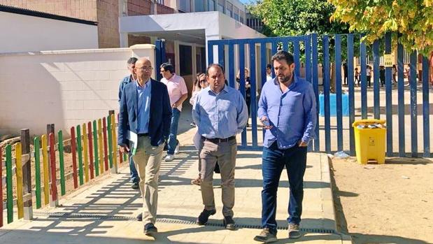 El Ayuntamiento de La Algaba reclama a la Junta la «construcción urgente del nuevo instituto»