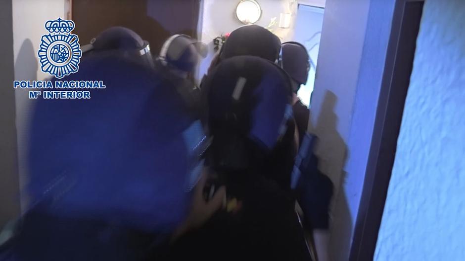 Cae una banda que hacía vuelcos de marihuana en Jerez