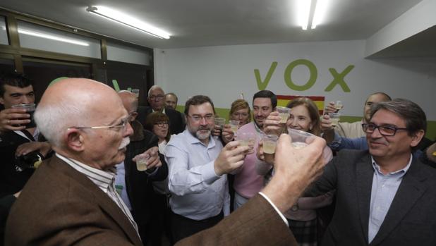 VOX: «Nos dejaremos la piel en el Congreso por Cádiz y en el servicio de España»