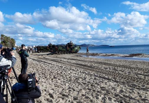 La Infantería de Marina desembarca en Ibiza