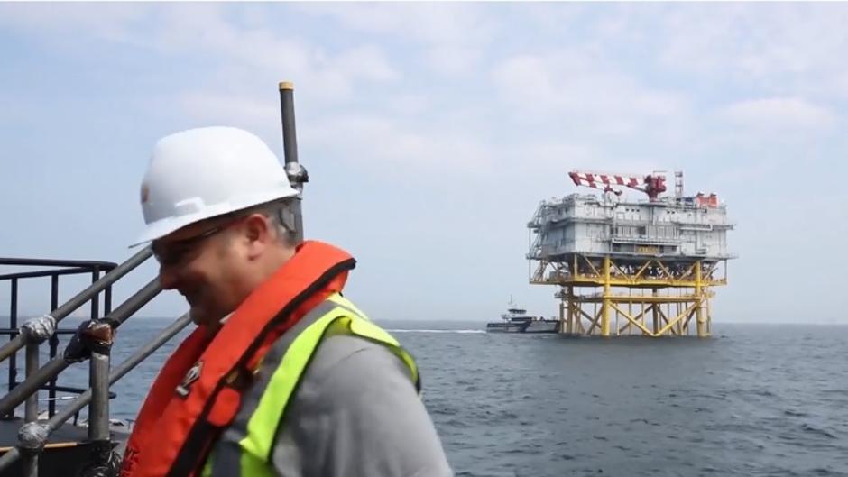 VÍDEO: 'Unidos por el viento', un esfuerzo humano titánico para una obra de ingeniería imponente