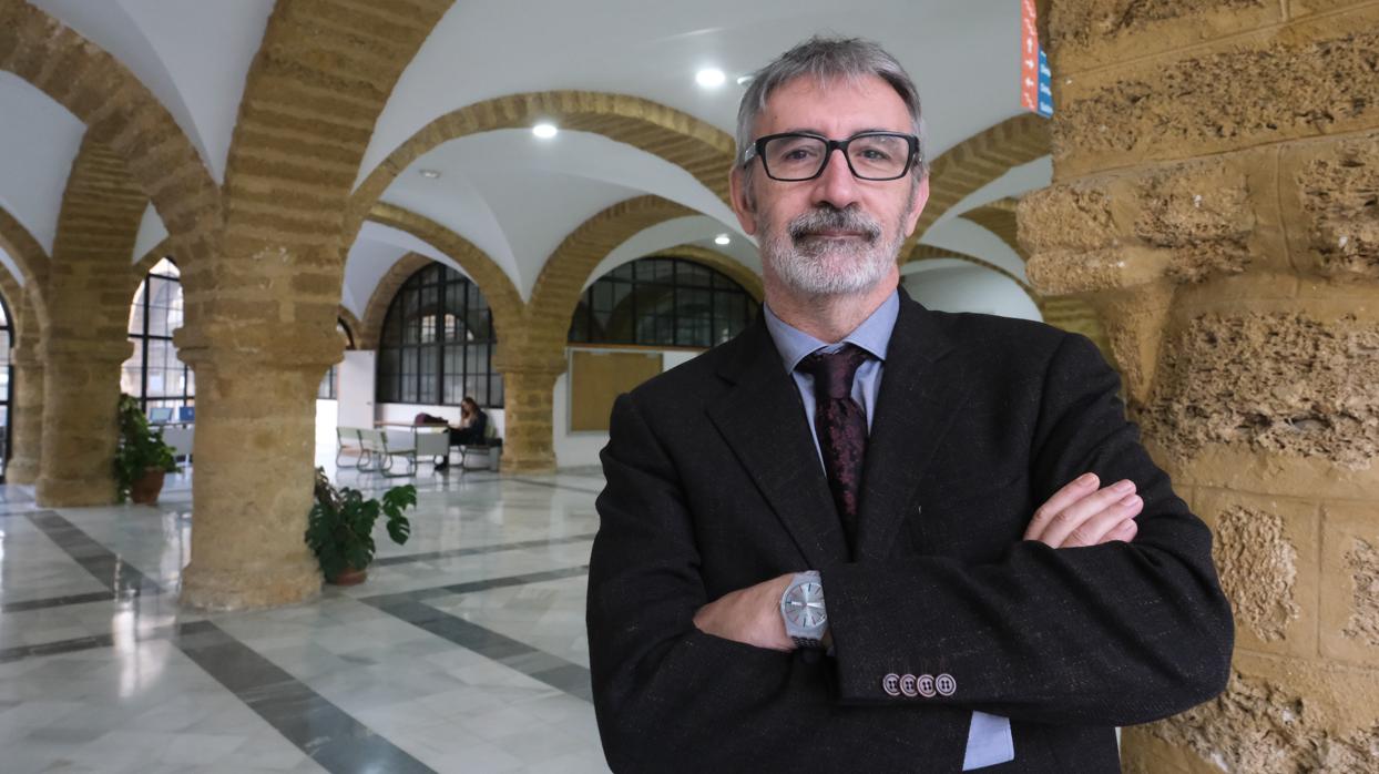 El rector, Francisco Piniella.