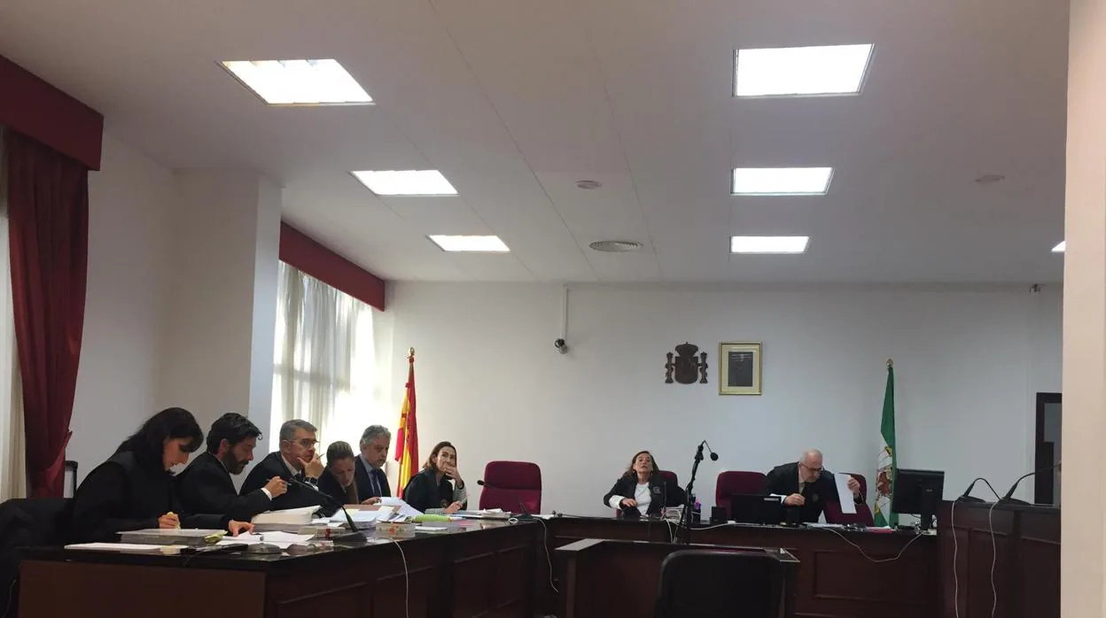 Constitución del tribunal durante la segunda sesión del juicio en Jerez