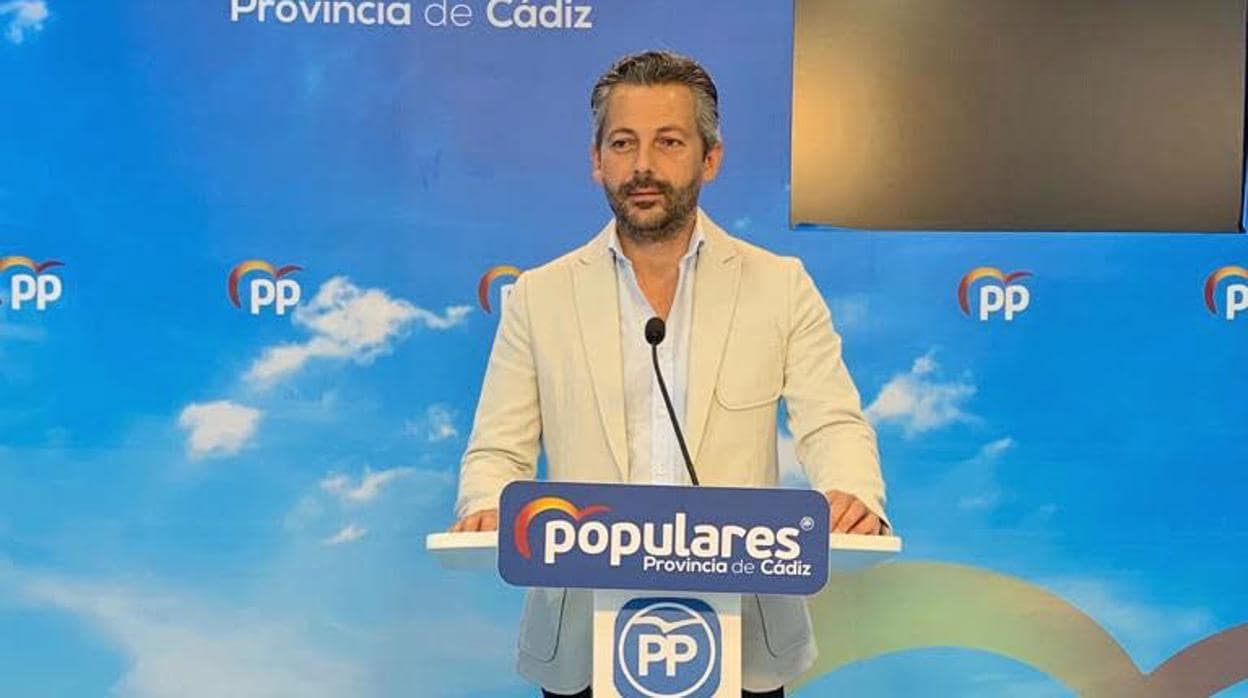 Dimite de todos sus cargos Andrés Núñez, número dos del PP en Cádiz