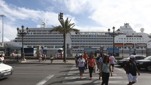 El puerto de Cádiz se consolida en 2020 con otras 322 escalas de crucero