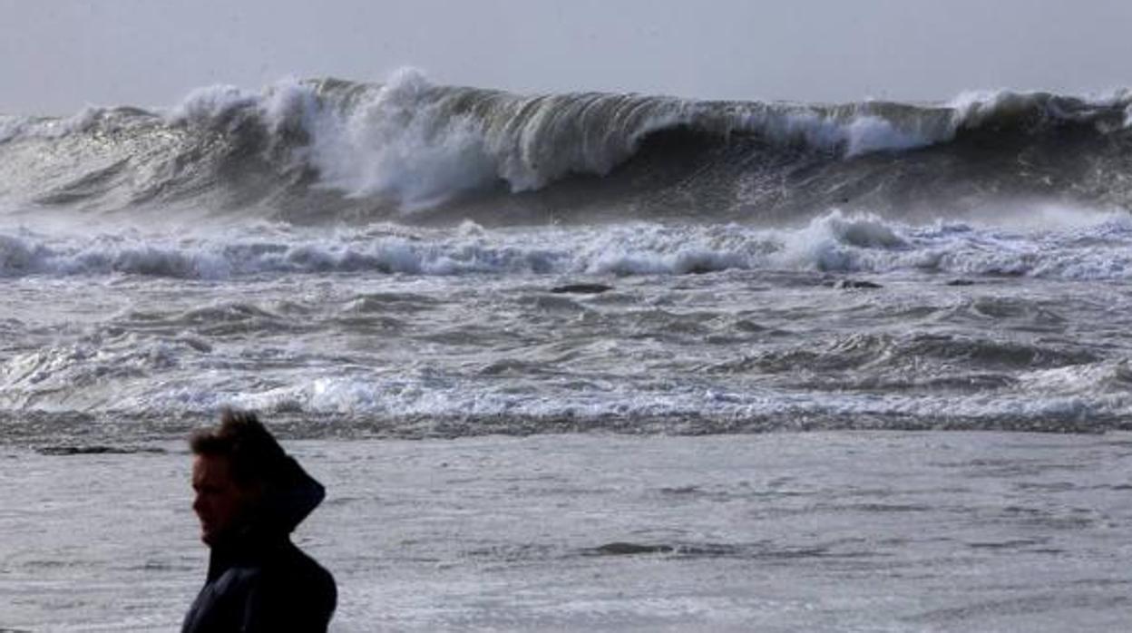 Algunas zonas de Cádiz alcanzarán la alerta naranja por el temporal