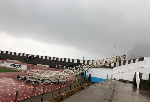 Casi una treintena de incidencias en Cádiz por el temportal de lluvia y viento