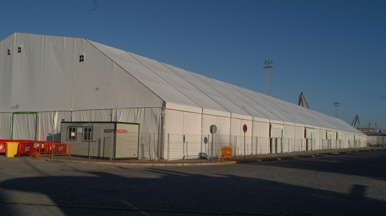 La carpa volverá este año junto a la estación tras años en el muelle.