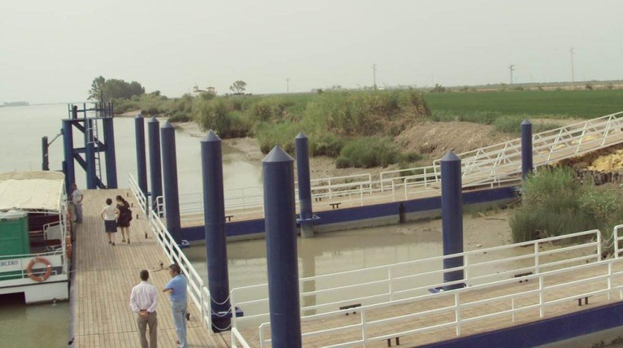 Antiguos embarcaderos del río Guadalquivir que antaño conectaban las zonas de Isla Mínima y el Brazo del Este