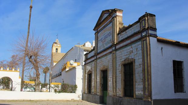 Un monasterio del siglo XVI y una fábrica de jabones; a la venta en internet por 5,5 millones de euros