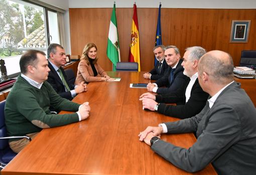 Reunión entre Ayuntamiento y Junta