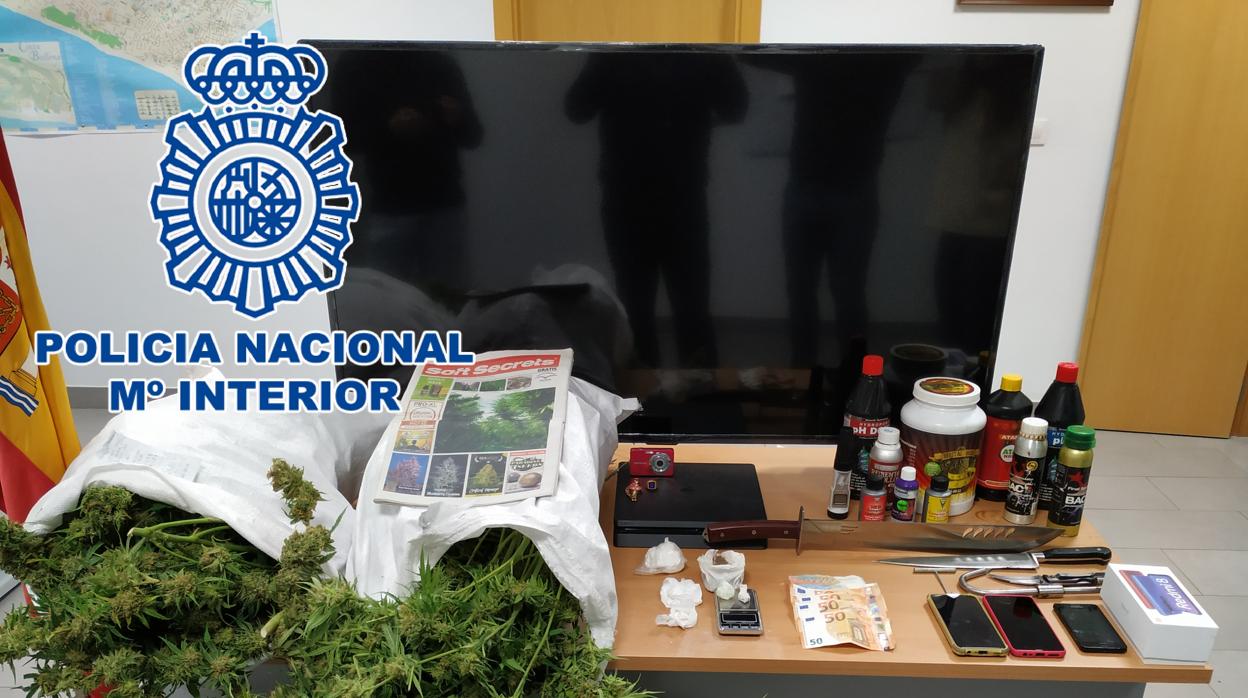 Alijo incautado en Rota que se ha saldado con cinco detenidos.