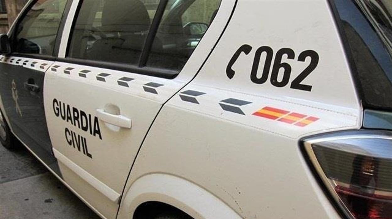 Cinco heridos al volcar un coche en la A-480 a su paso por Sanlúcar de Barrameda