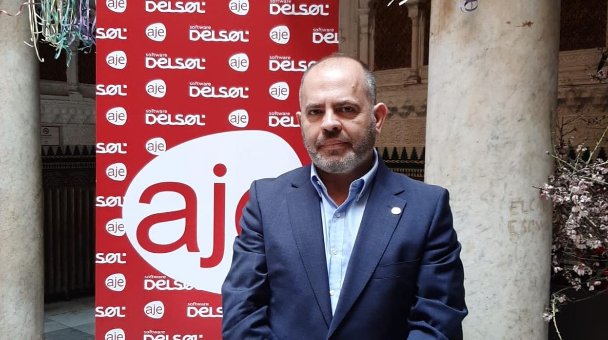 Fulgencio Meseguer, en la previa de una charla con los empresarios de AJE.