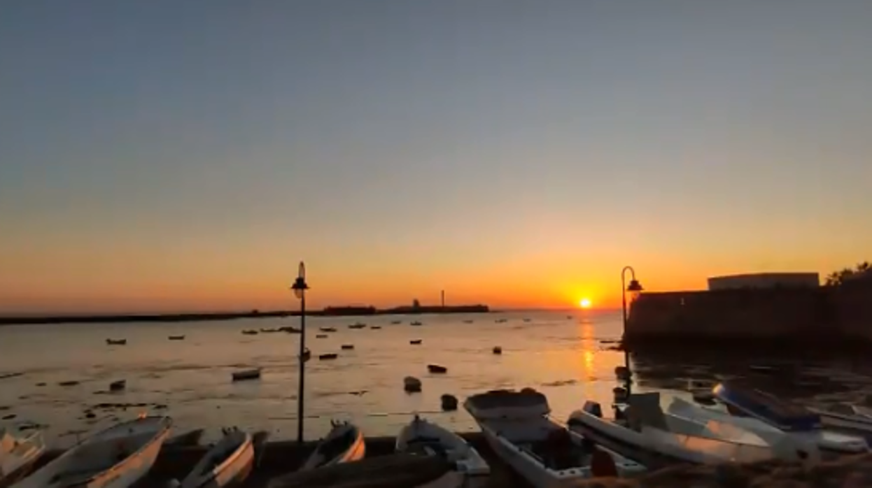 El espectacular timelapse de un atardecer desde La Caleta