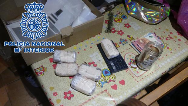 Desarticulado en Algeciras el clan de 'La Rubia' dedicado a la venta de droga