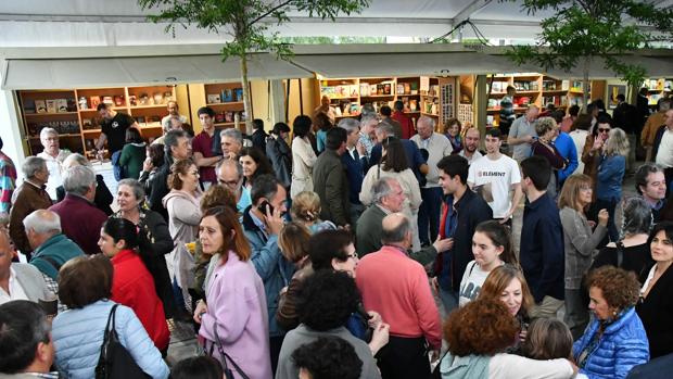 Tomares suspende la XII Feria del Libro, que tenía previsto celebrarse del 25 al 29 de marzo