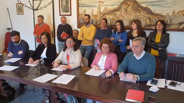 La corporación municipal de Marchena, en cuarentena por dos casos confirmados por coronavirus