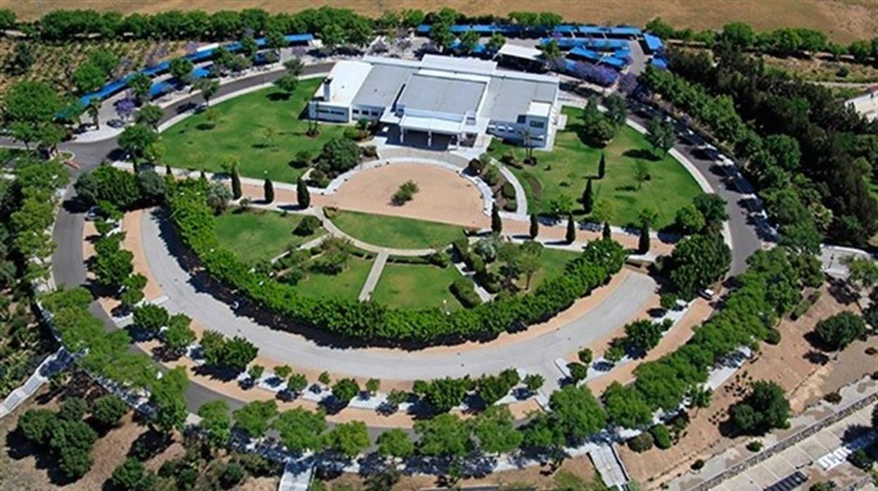 Imagen aérea del cementerio mancomunado de Chiclana.