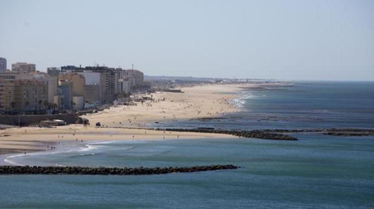 Cádiz 2000 rechaza por unanimidad aplicar un ERTE a las plantillas de playas