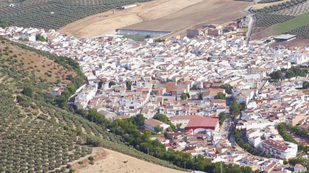 Da a luz una mujer de Alcalá del Valle contagiada por coronavirus